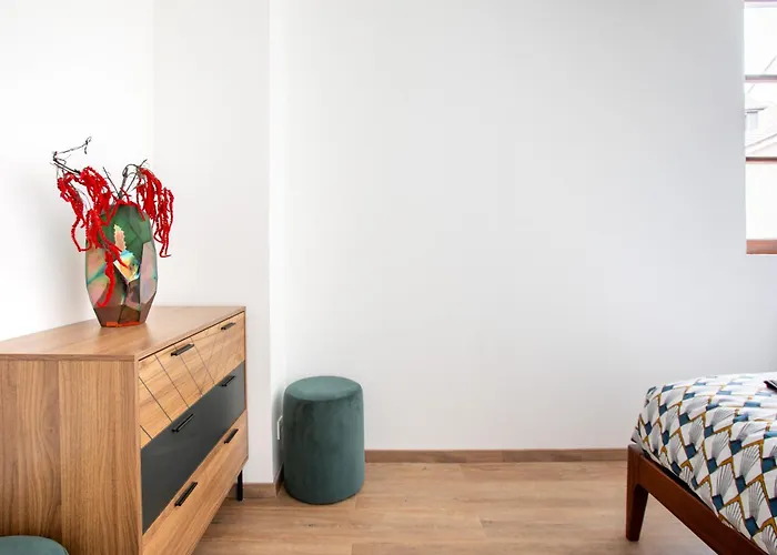 Daire Newly Renovated - Historical Center *